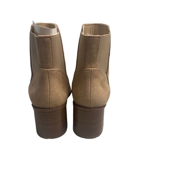 ZBY Women’s Tan Beige Ankle Boots Side Gore Size 7 Block Heels See Description - Picture 2 of 12